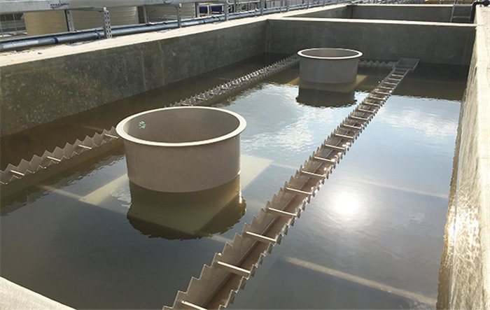 J9����|����վ����