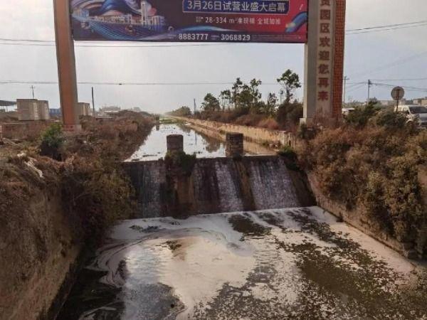 J9����|����վ����